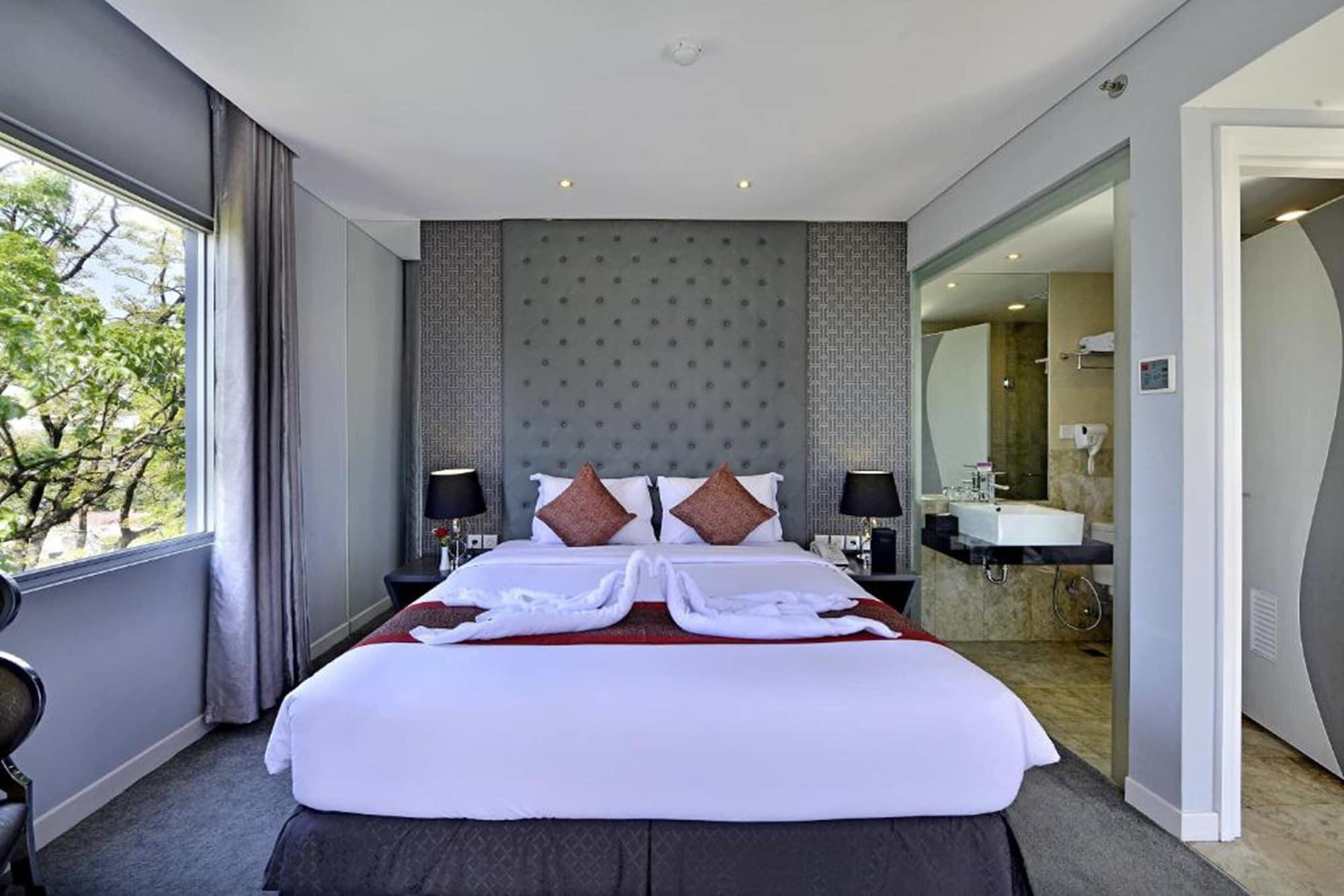 Serela Cihampelas By Kagum Hotels Bandung Esterno foto