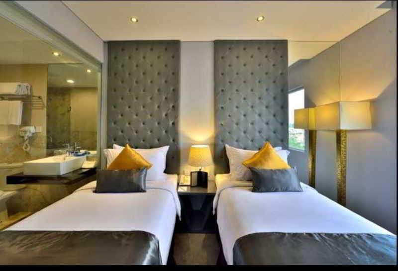 Serela Cihampelas By Kagum Hotels Bandung Esterno foto